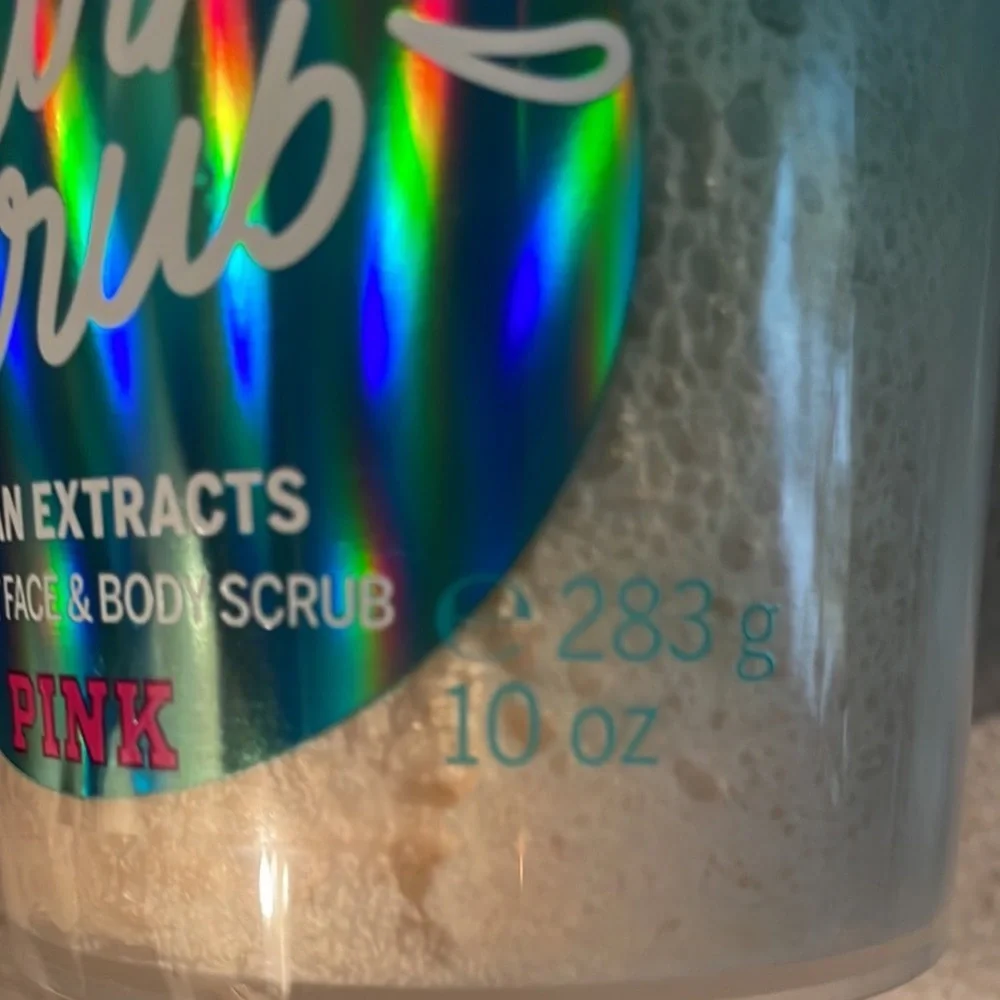 PINK Surf Scrub 10oz